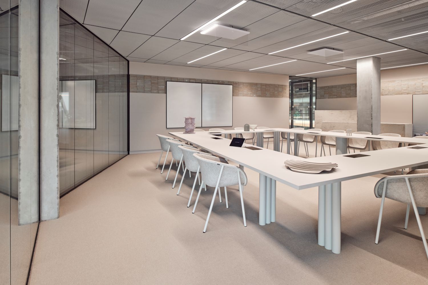 spreekkamer met vergadertafel